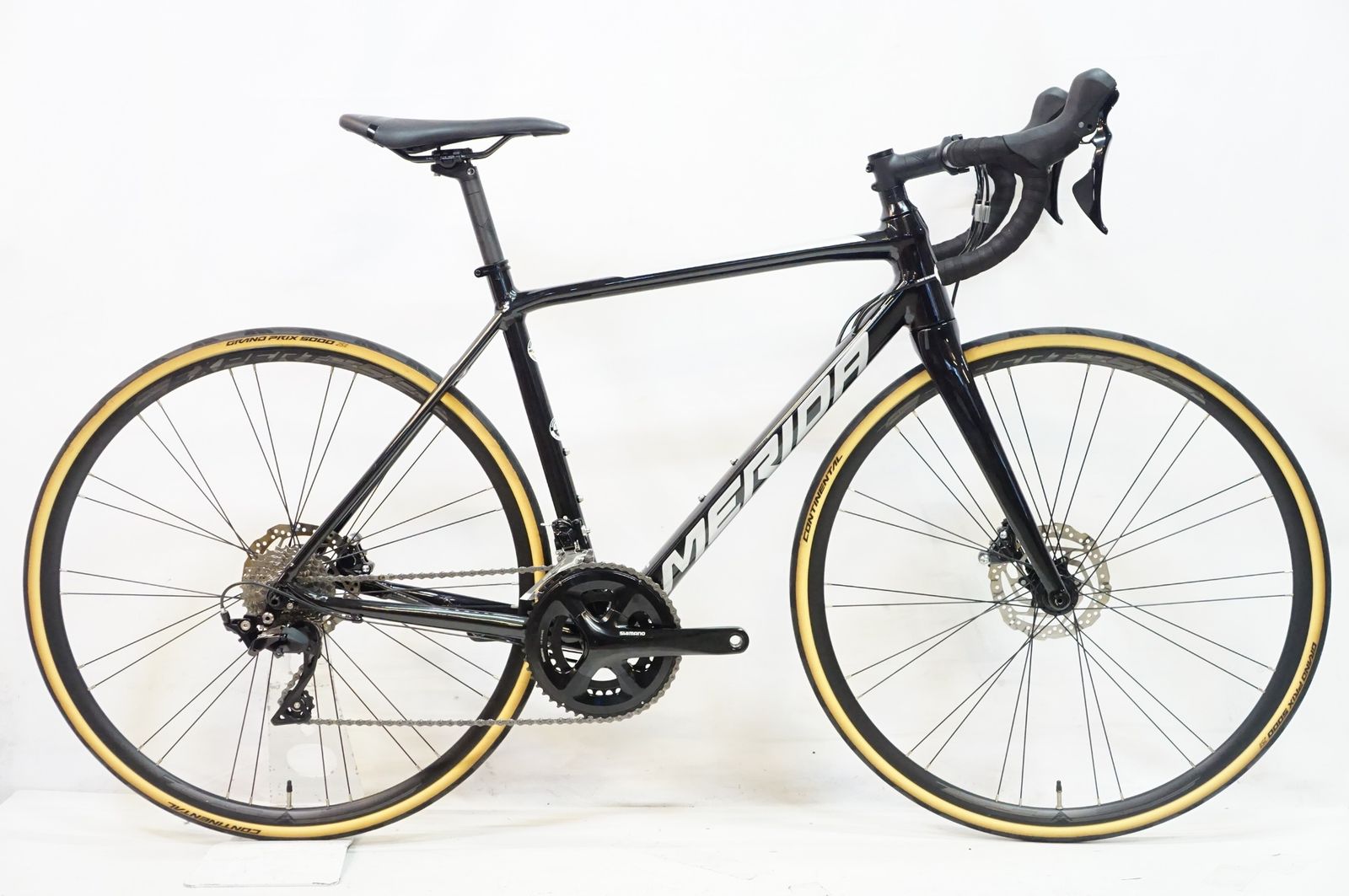メリダ　MERIDA SCULTURA 400 DISC 2021年モデル MERIDA 「メリダ」 SCULTURA 400 (DISC) 2021年モデル ロードバイク