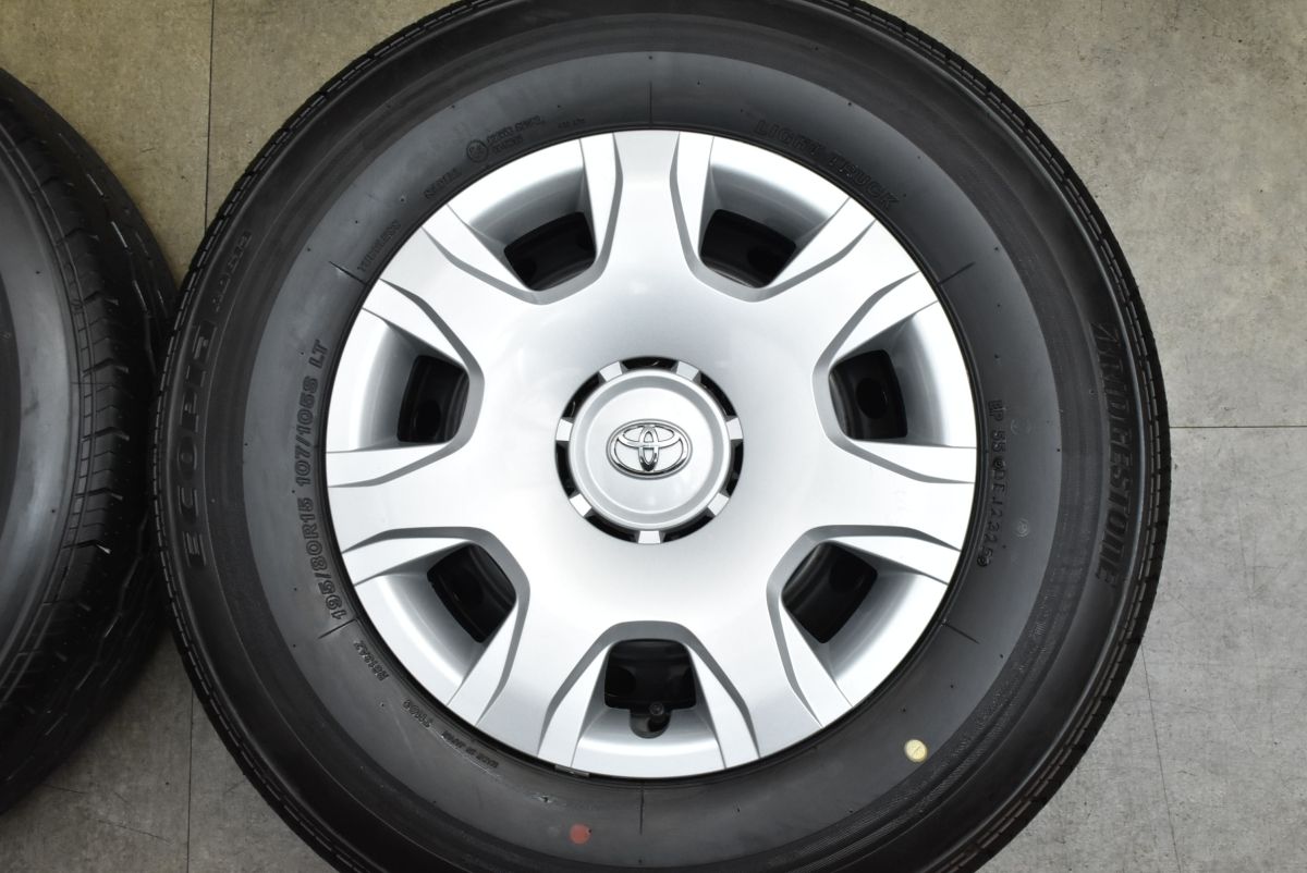 2025年製 新車外し】トヨタ 200 ハイエース 純正 15in 6J +35 PCD139.7