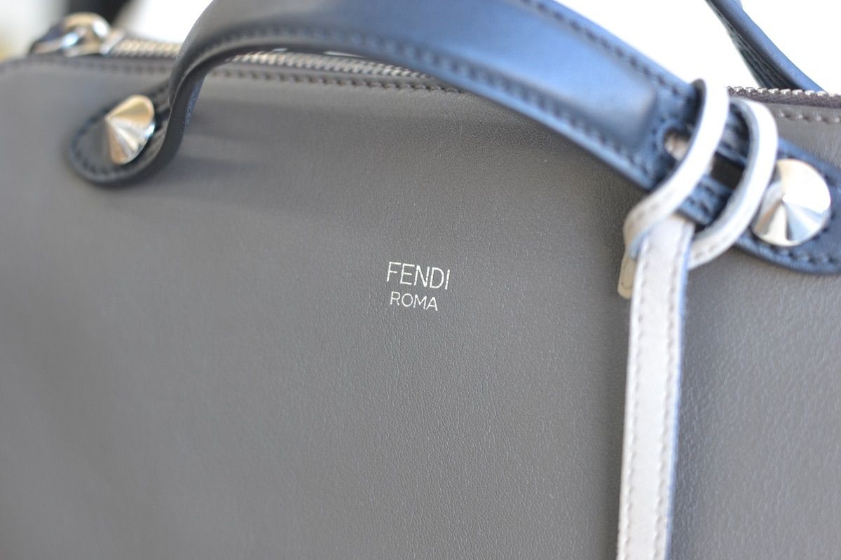 FENDI】バイザウェイ ミディアム グレー - メルカリ