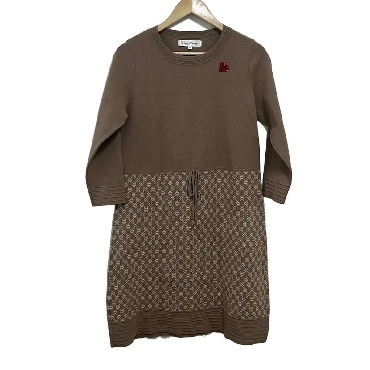 スーパービューティー　　ニットワンピース　サイズ42 スーパービューティー ワンピース サイズ42 L レディース - ベージュ