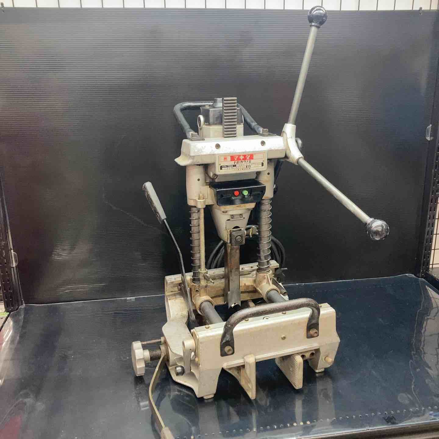 ◇マキタ(makita) 4寸手動角のみ 7304【川越店】 【公式通販】