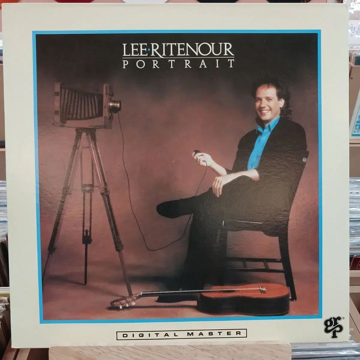 90 年代ジャズ ギター GUITAR の 描写 LEE RITENOUR LP