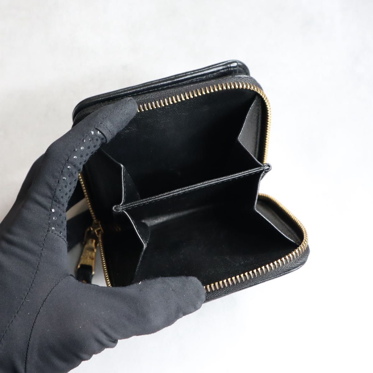 miu miu ミュウミュウ / マテラッセコンパクトウォレット 二つ折り財布