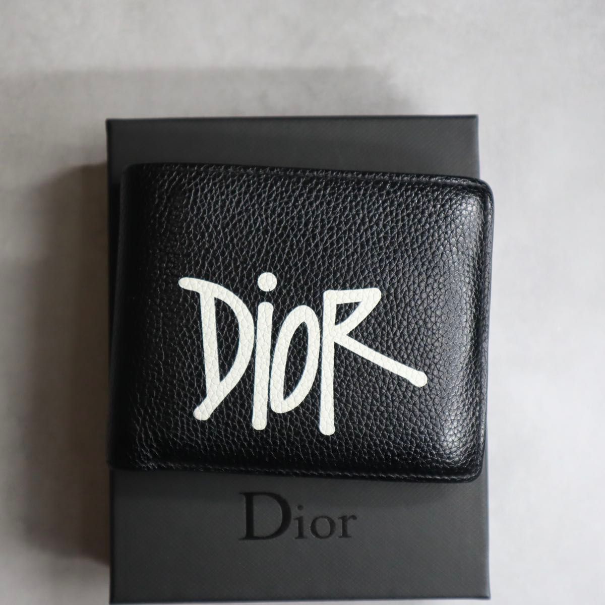 Dior ディオール x Shawn Stussy ステューシー / バイフォールド