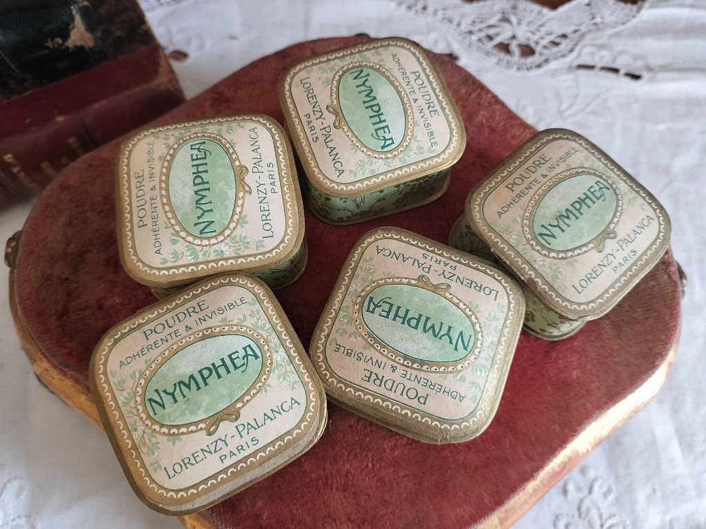 フランス アンティーク 素敵な パウダーケース Nymphea Paris 紙箱 美
