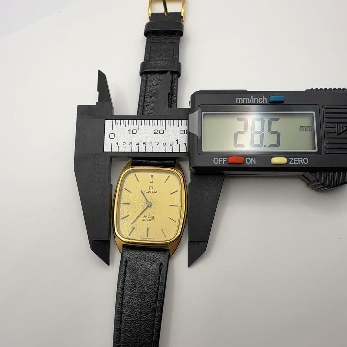 OMEGA オメガ De Ville デビル クォーツ スクエア 不動 ジャンク品