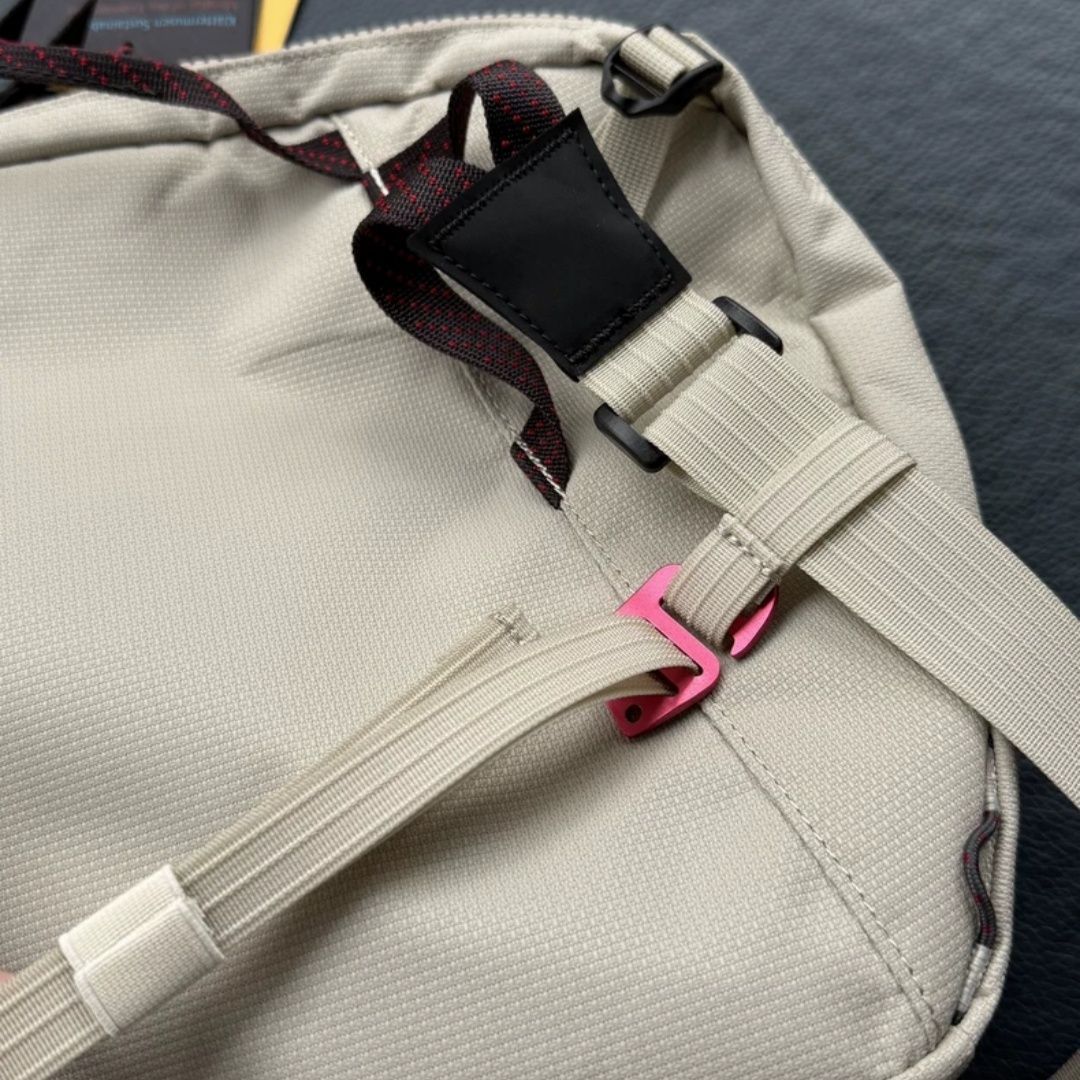 Klättermusen クレッタルムーセン Gaut Messenger Bag 8L