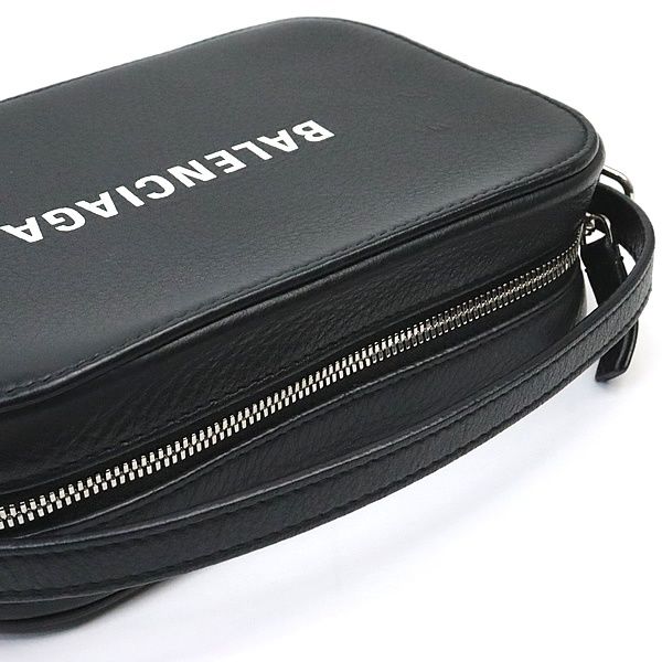 広尾店】バレンシアガ BALENCIAGA エブリデイ カメラバッグXS