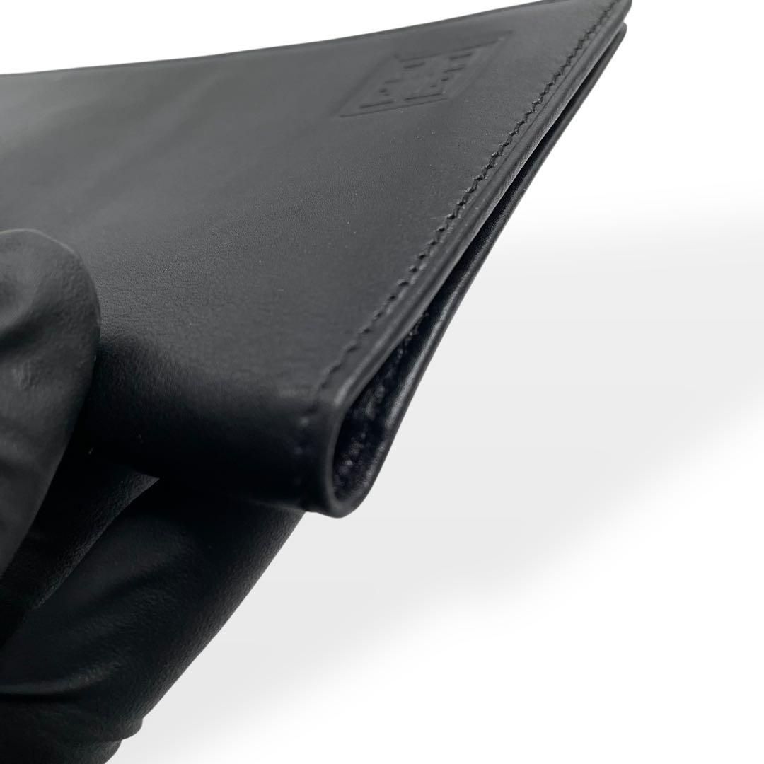 極美品 GIVENCHY ジバンシー 二つ折り財布 お札入れ ブラック レザー