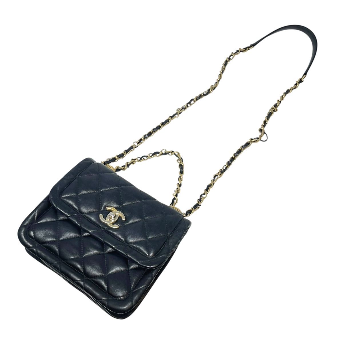 中古】 CHANEL シャネル マトラッセ チェーンショルダー ラムスキン