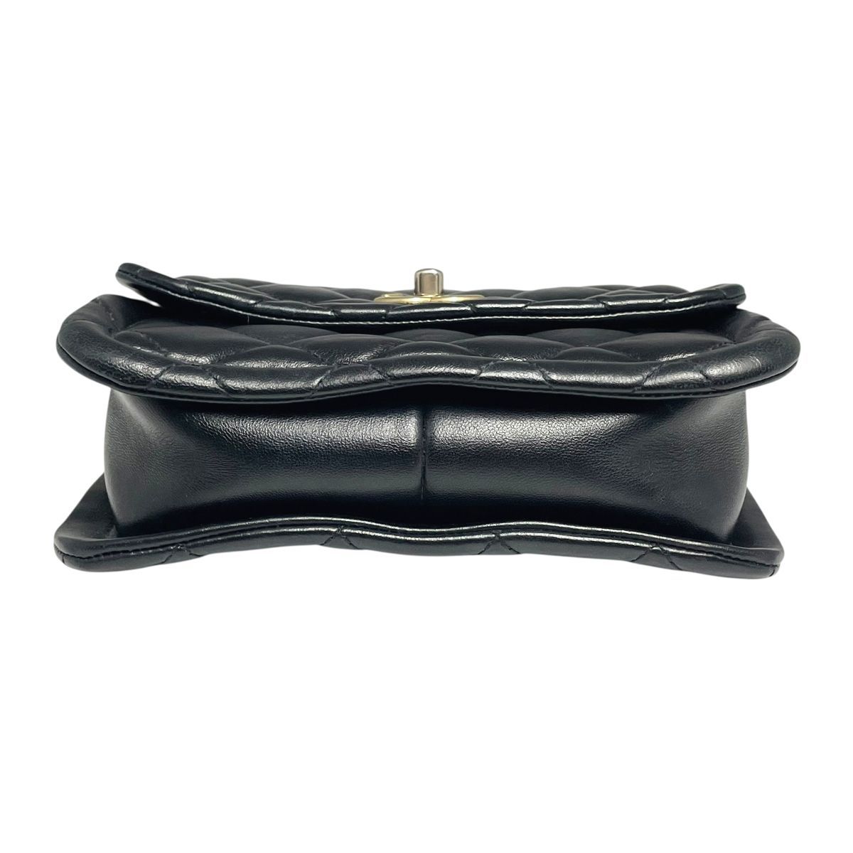 中古】 CHANEL シャネル マトラッセ チェーンショルダー ラムスキン
