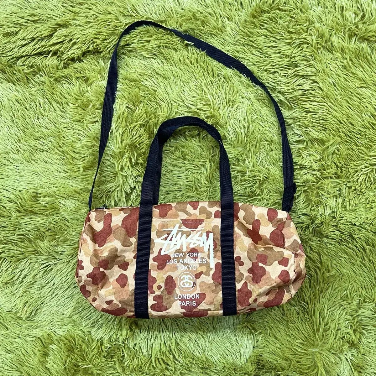 STUSSY 雑誌付録 カモフラージュ ボストンバッグ - メルカリ