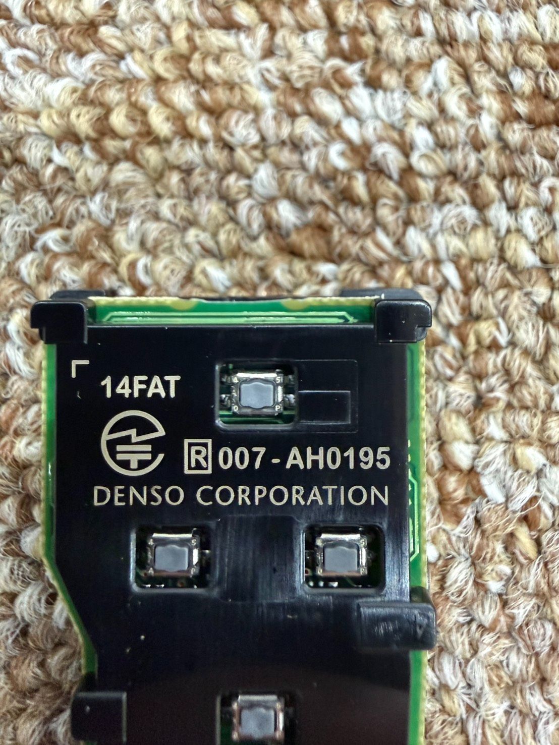 スマートキー 5ボタン 007-AH0195 14FAT トヨタ - メルカリ