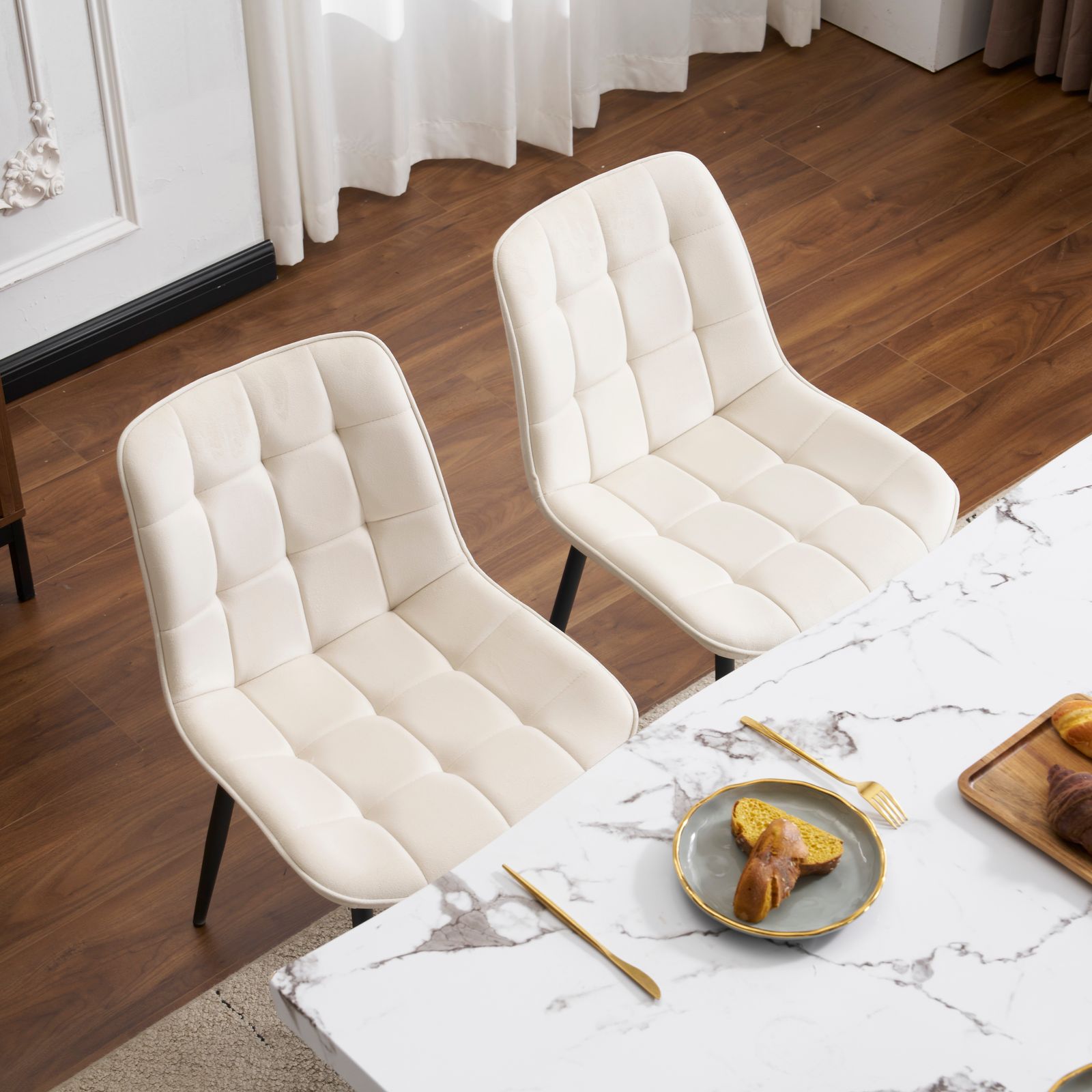 【2脚】ダイニングチェア 椅子 ベルベット座面 コンパクト スチール脚 2脚】ダイニングチェア 椅子 ベルベット座面 コンパクト スチール脚