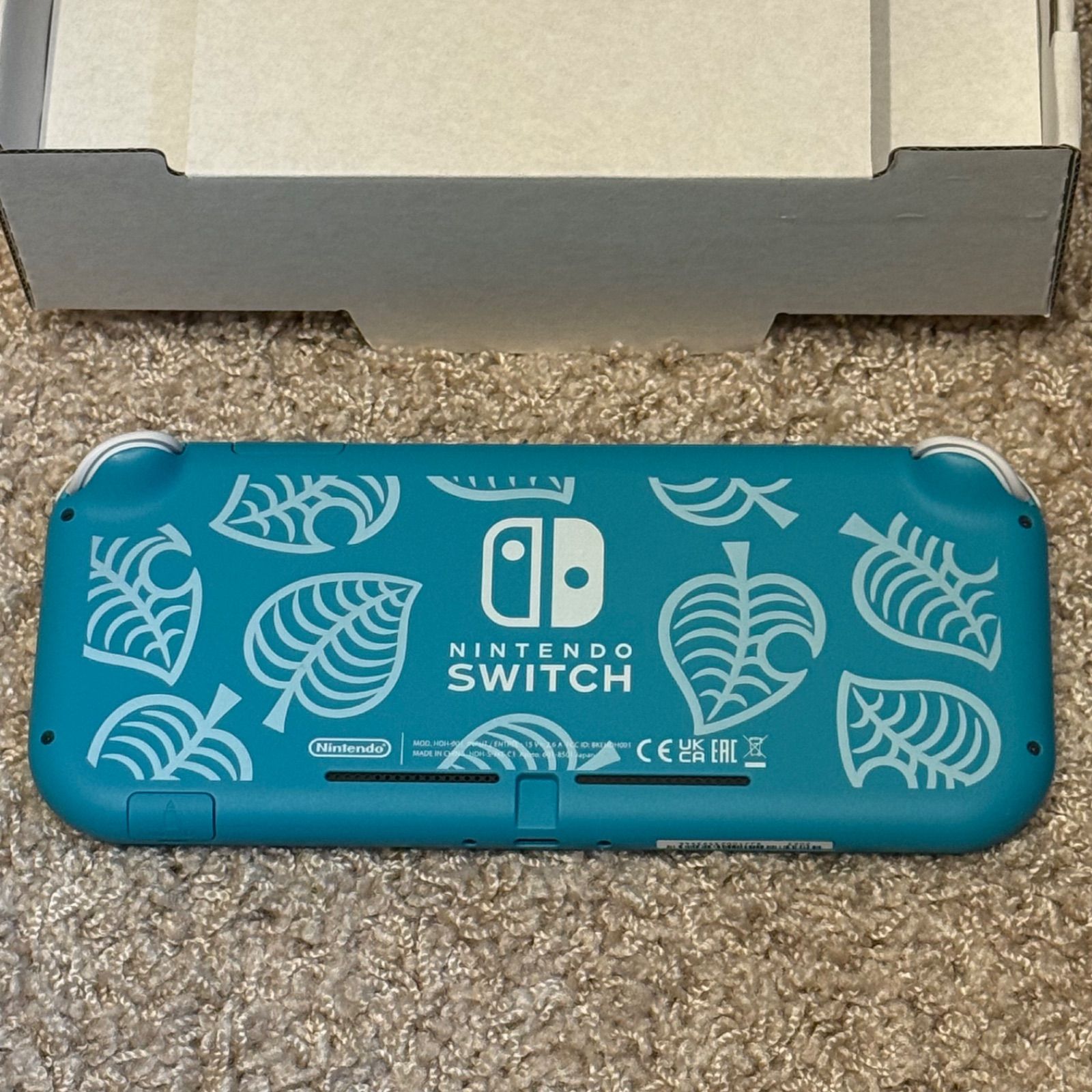 12-070 Switch LITE どうぶつの森セット まめきち&つぶきち 箱付き