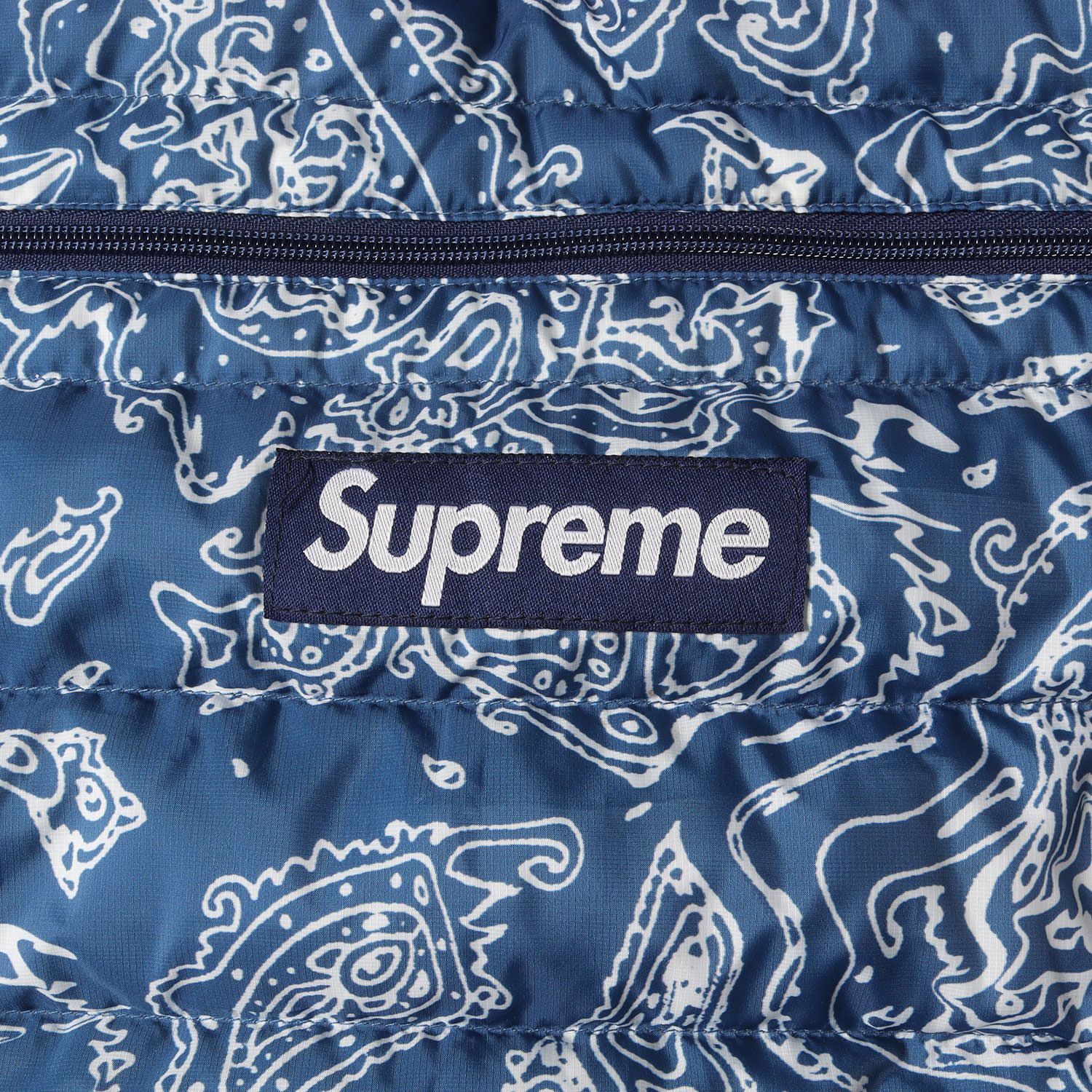 Supreme　ペイズリープルオーバーダウンジャケット Supreme シュプリーム ジャケット ブルーペイズリー サイズ:L | 22AW