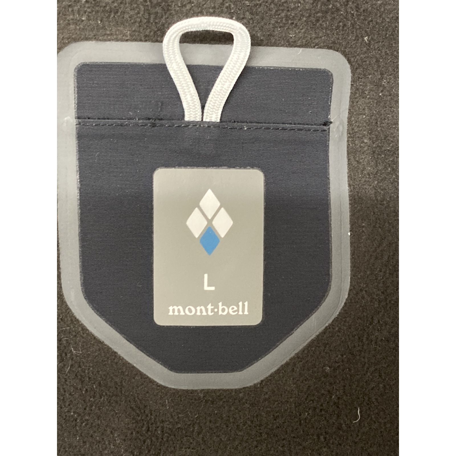 mont-bell モンベル ｵﾌﾎﾜｲﾄ 1106570 ﾊﾟｳﾀﾞｰｼｪｯﾄﾞ ﾊﾟｰｶ L - メルカリ