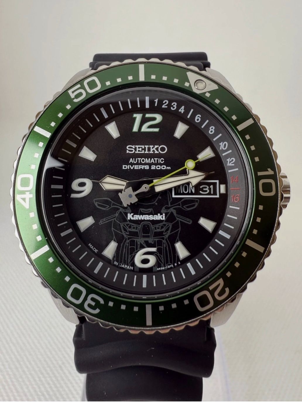 これお 未使用・998本限定】SEIKO × Kawasaki Ninja ZX-10R 4R36-13E0 自動巻