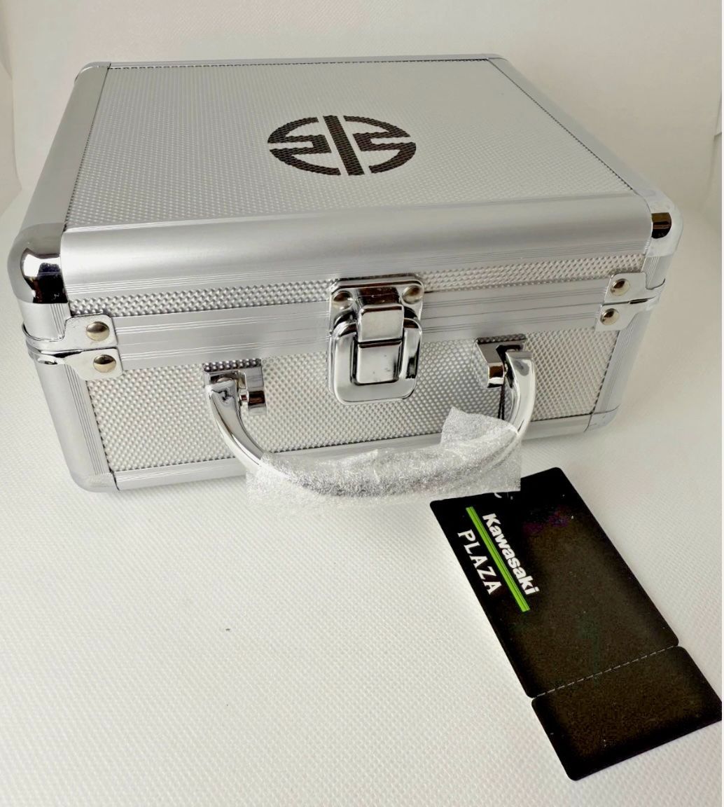 未使用・998本限定】SEIKO × Kawasaki Ninja ZX-10R 4R36-13E0 自動巻