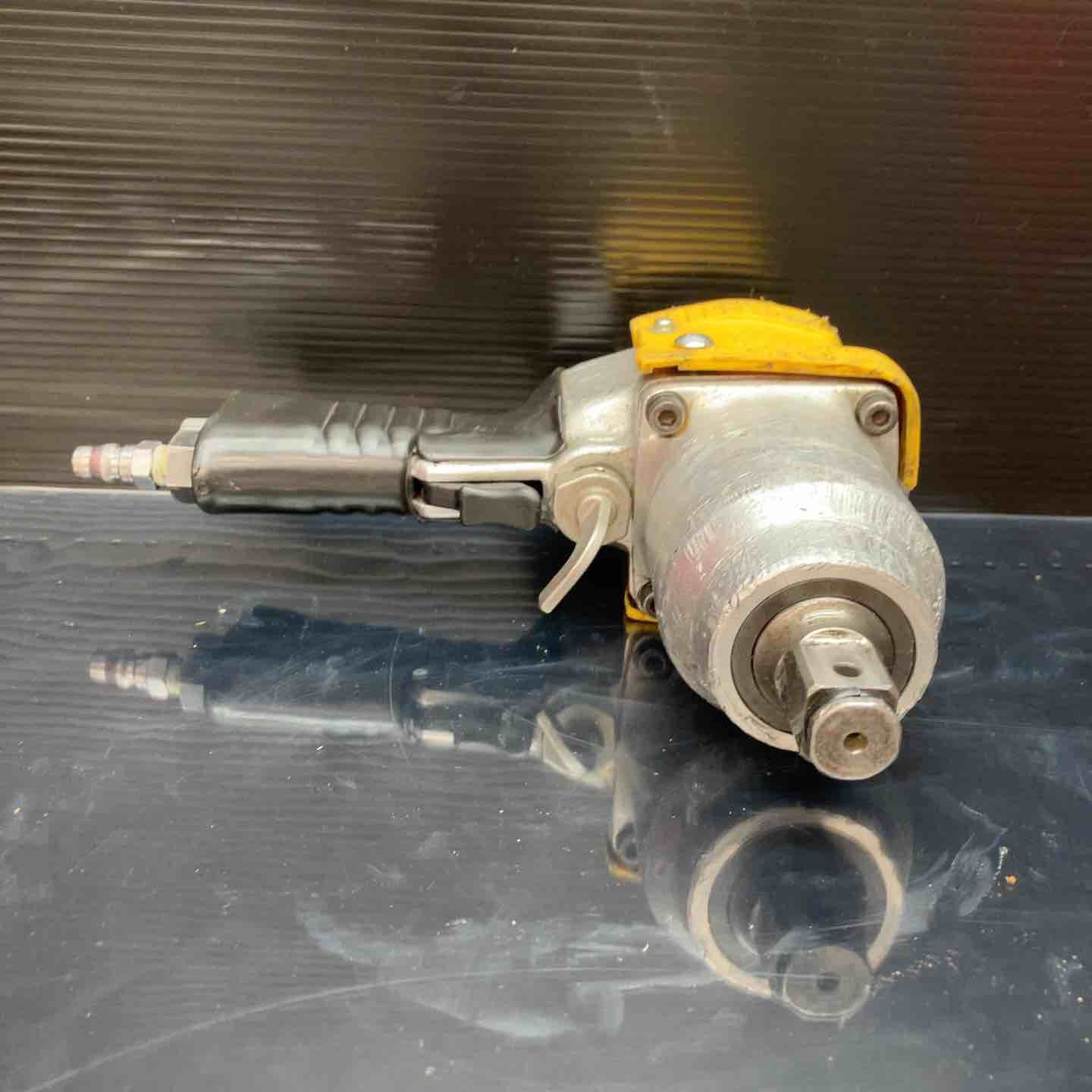 未使用品(店頭展示品)】空研 エアインパクトレンチ KW-2500pro 【公式 