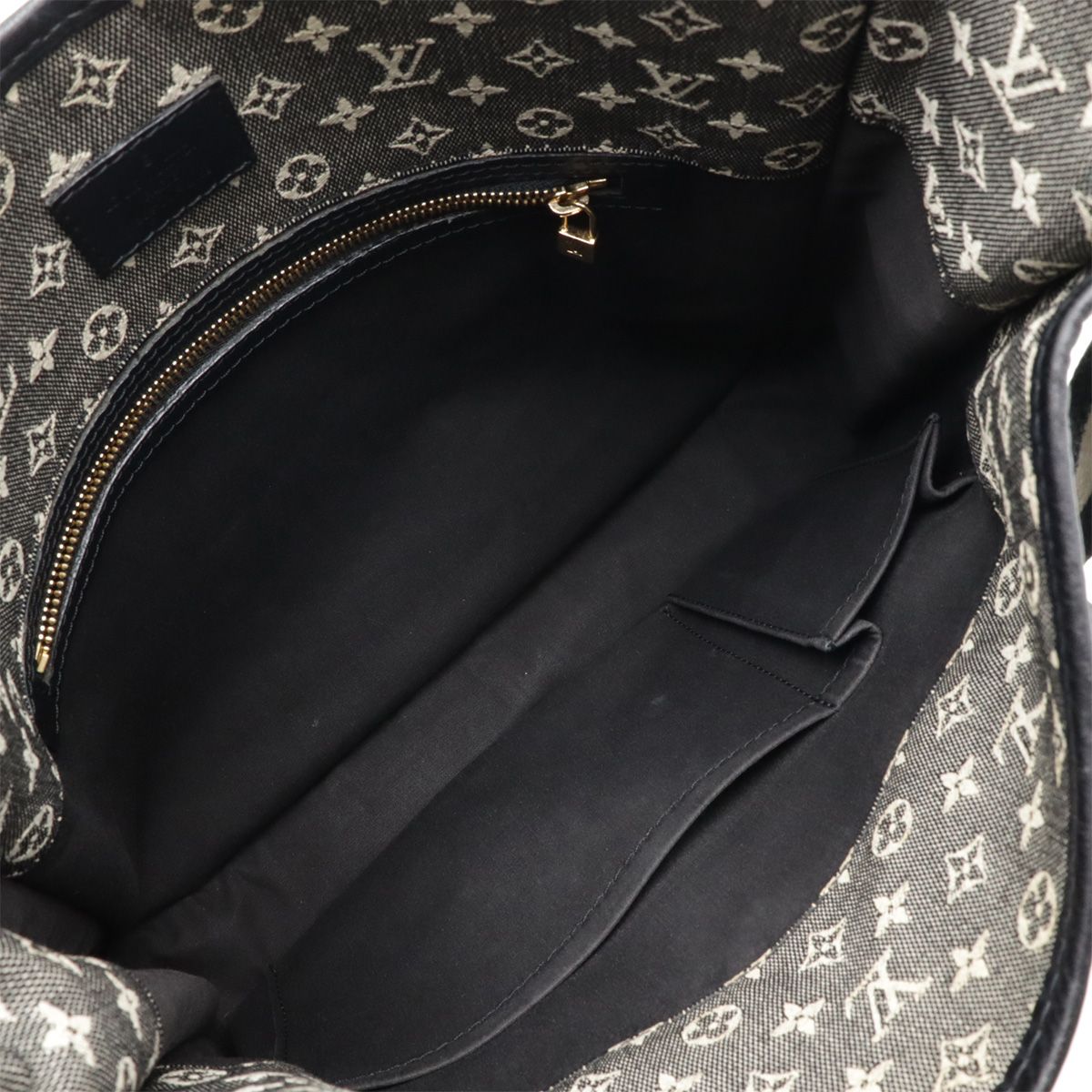 LOUIS VUITTON ルイ ヴィトン モノグラムミニ ブザス マリーケイト