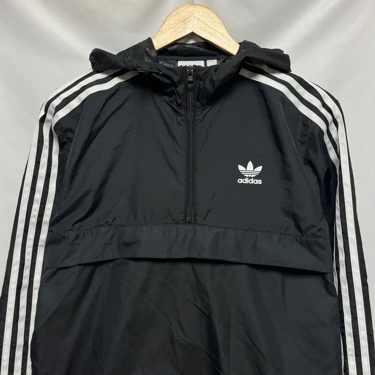 正規品/S adidas アディダス ヨーロッパ ウーブン ウィンドブレーカー