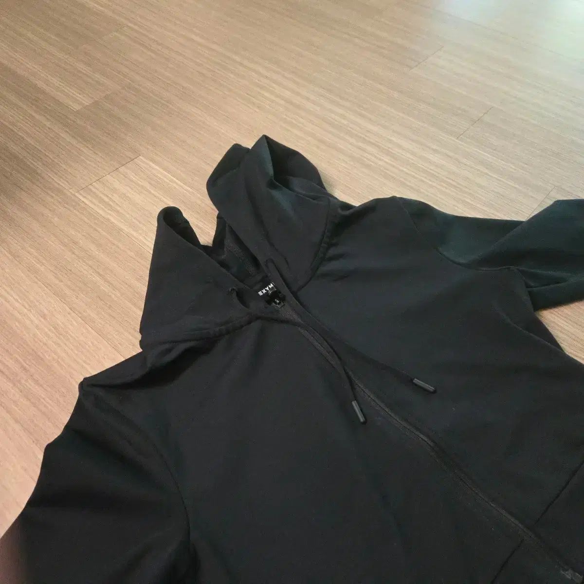 ゼクシィミックス スリムフィット クロップド フードジップアップ 