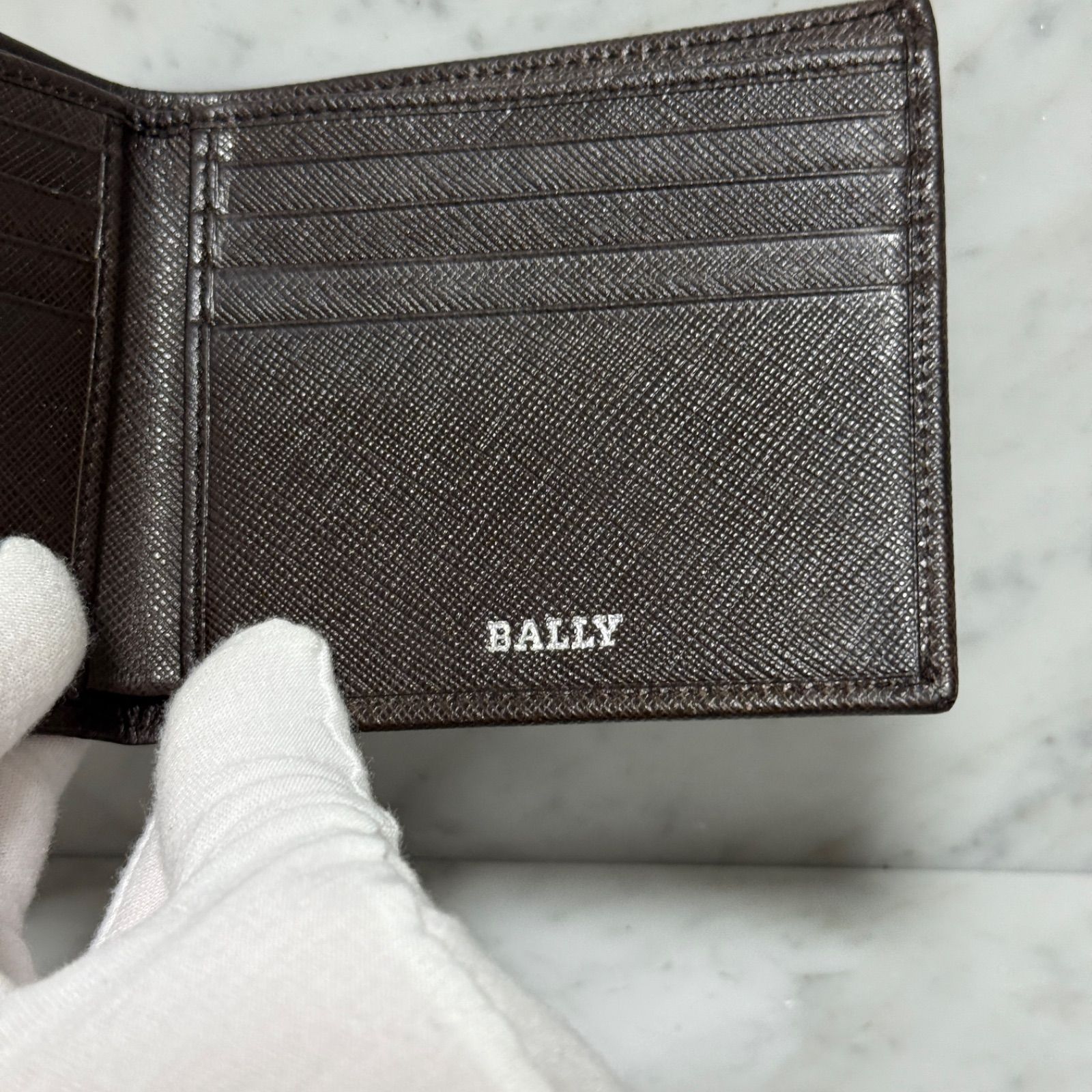 美品 BALLY バリー 二つ折り財布 本革 レザー ブラウン 札入れ 薄型