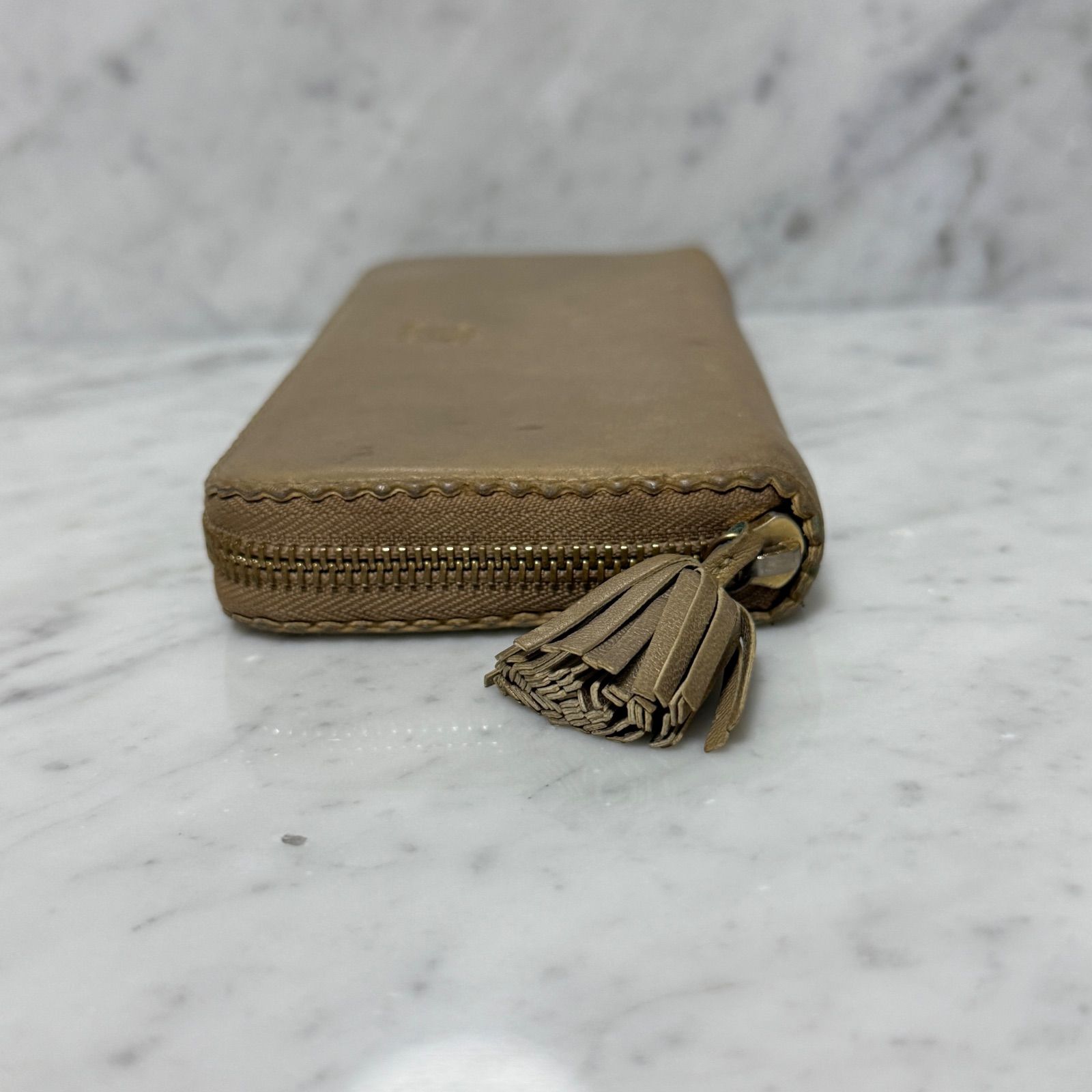 LOEWE ロエベ ラウンドファスナー 長財布 ベージュ 本革 レザー ジップ