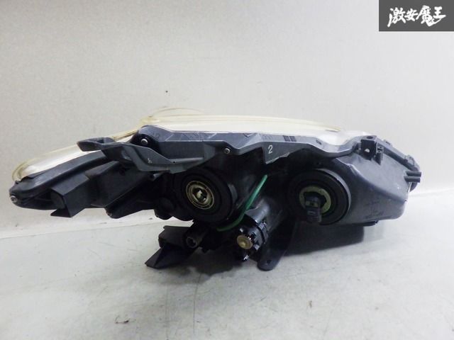 ストア出品】トヨタ純正 ZVW40W ZVW41W プリウスα 前期 ハロゲン