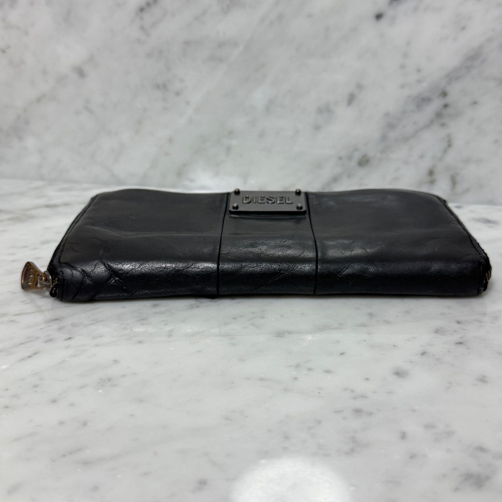 DIESEL ディーゼル ラウンドファスナー 長財布 ブラック 黒 本革