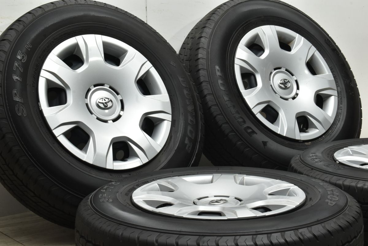 美品 2024年製 超バリ溝】トヨタ 200 ハイエース 純正 15in 6J +35
