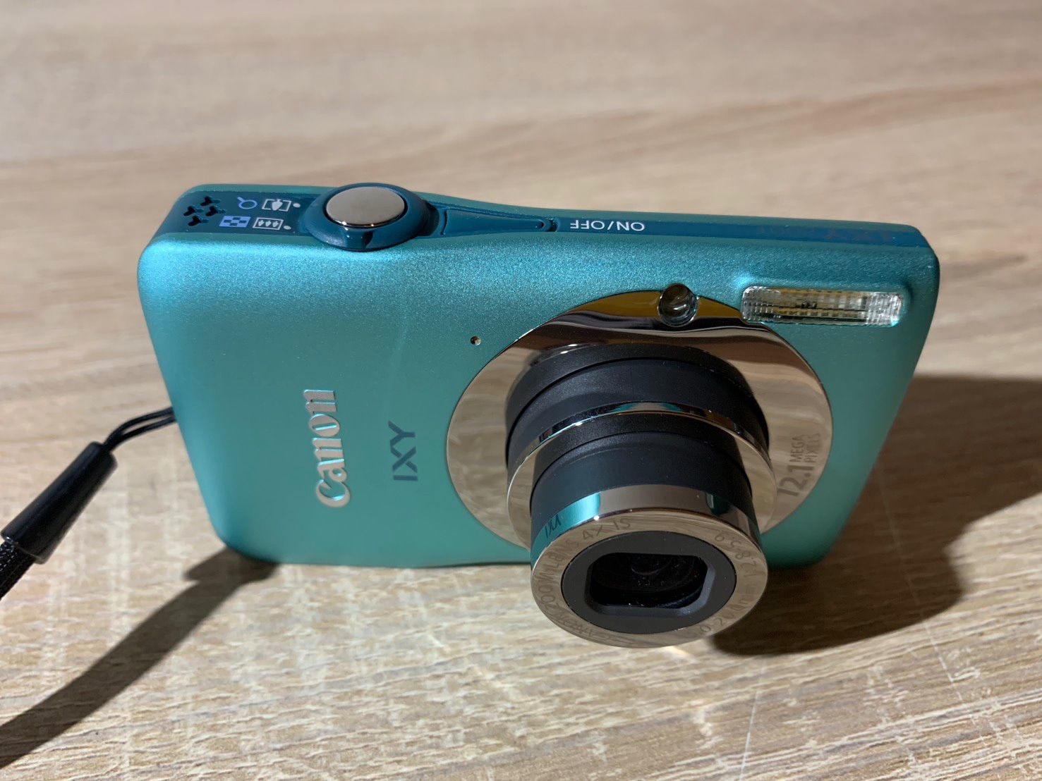 Canon デジカメ 7280 Canon IXY 200F グリーン デジカメ - メルカリ