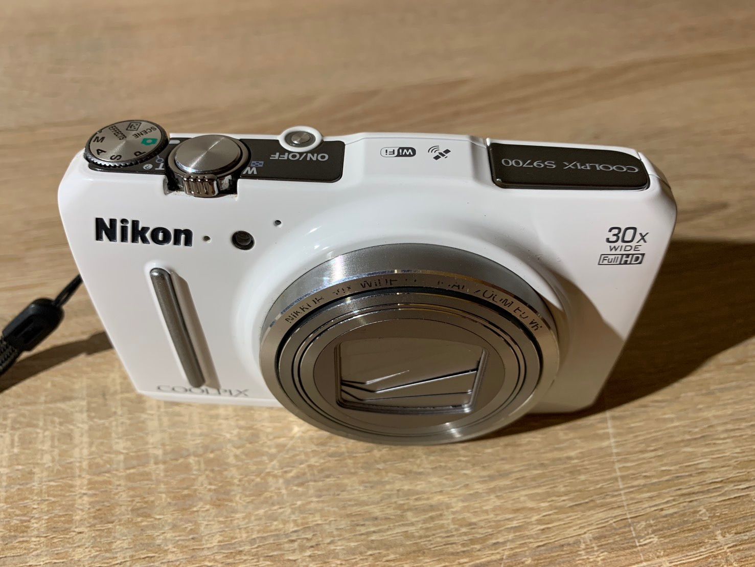 7284 Nikon COOLPIX S9700 ホワイト デジカメ - メルカリ