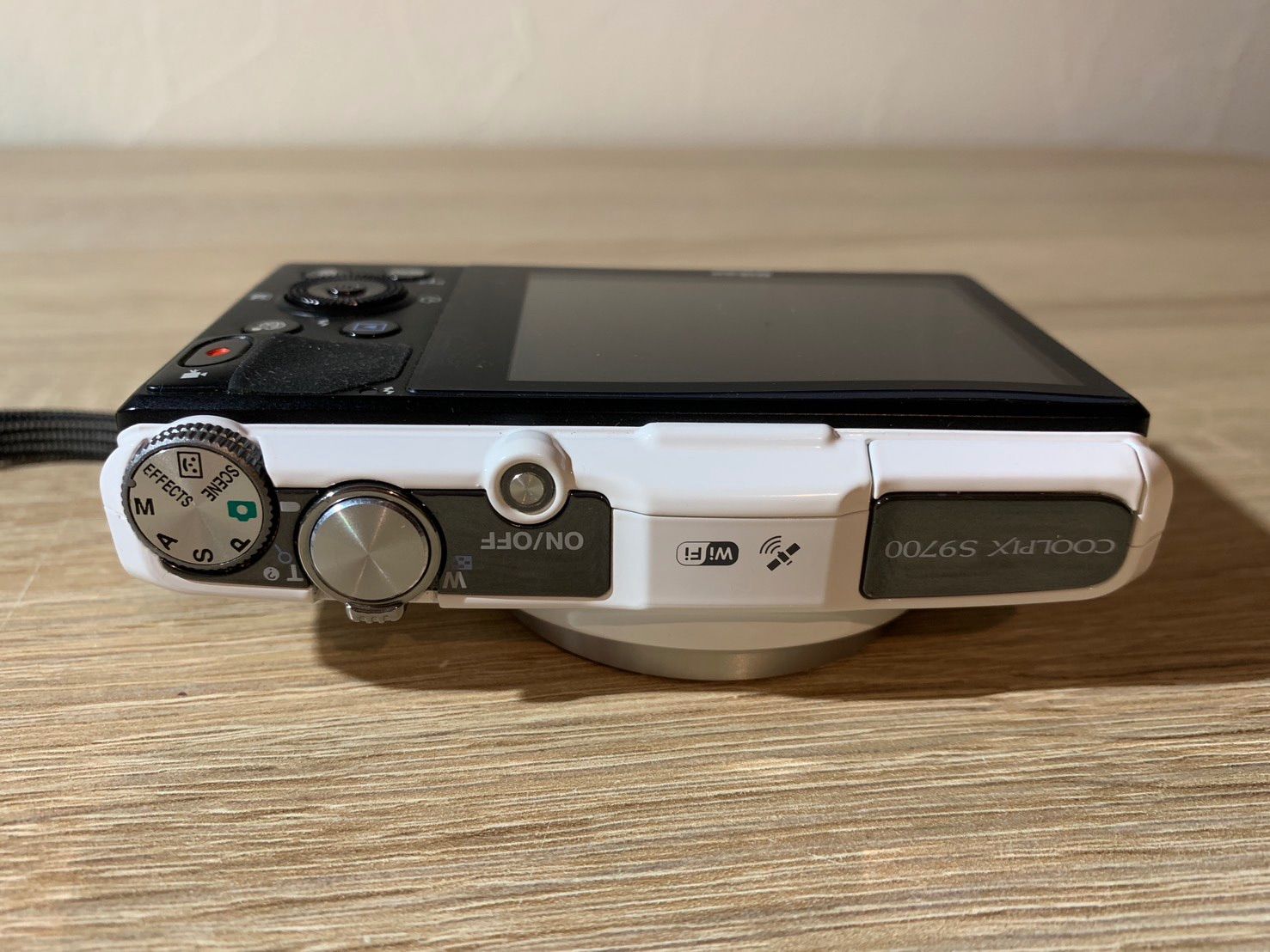 7284 Nikon COOLPIX S9700 ホワイト デジカメ - メルカリ