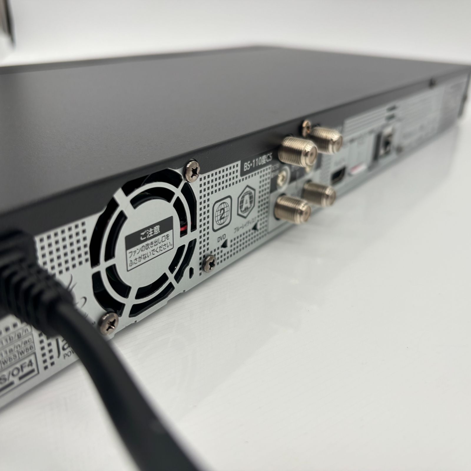 中古・美品】REGZA ブルーレイレコーダーDBR-W2010 - メルカリ