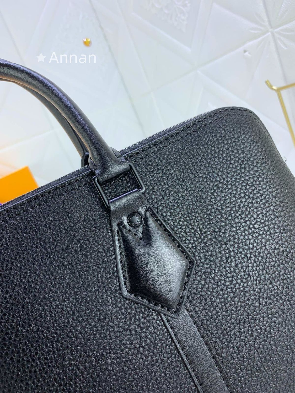 美品 LOUIS VUITTON ルイヴィトンメンズ ビジネスバッグ LV