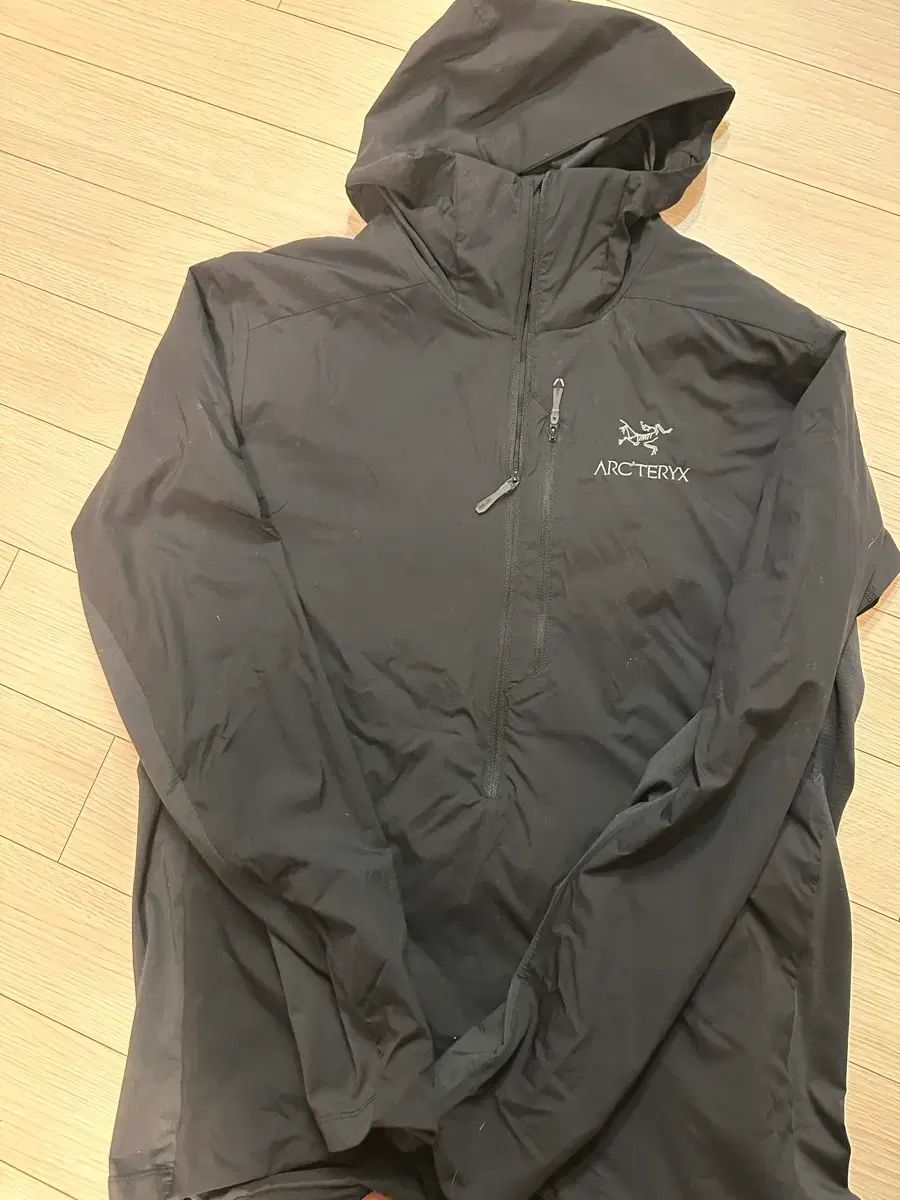 アークテリクス Atom SL Anorak ブラック Sサイズ 廃盤 アークテリクス Atom SL Anorak ブラック Sサイズ 廃盤