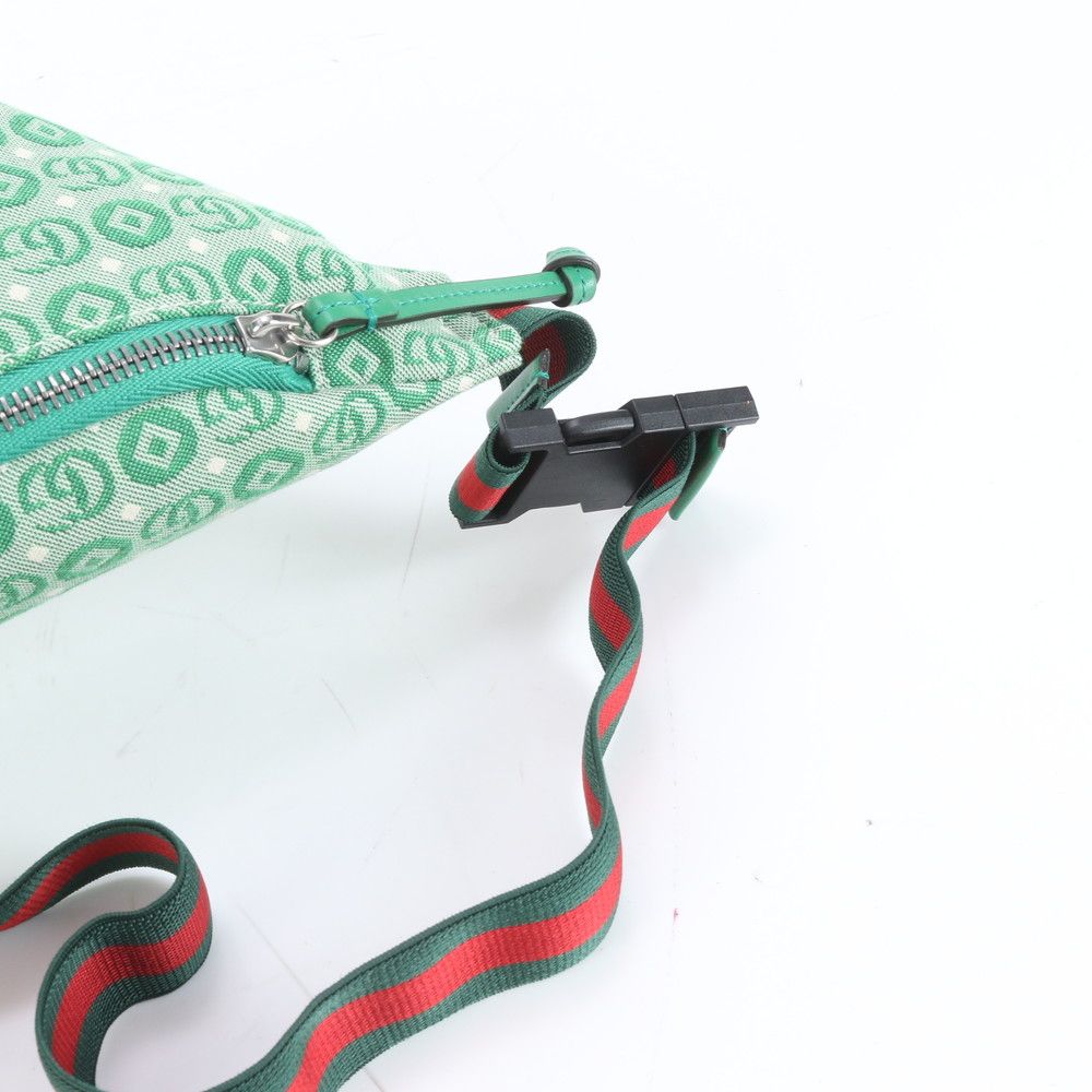 美品✨グッチ ボディバッグ ウェストポーチ ショルダー GG キャンバス レザー 極美品 グッチ GG キャンバス スター 502095 レザー ボディバッグ 斜め