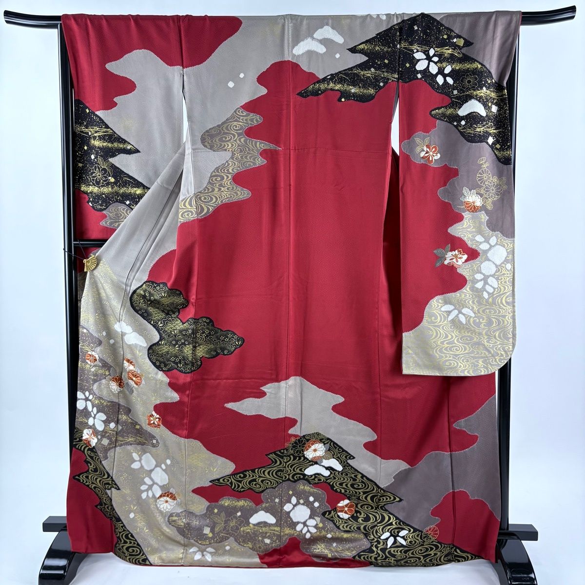 振袖 身丈169cm 裄丈67cm M 袷 菊 霞 刺繍 金糸 赤 正絹 秀品 【中古