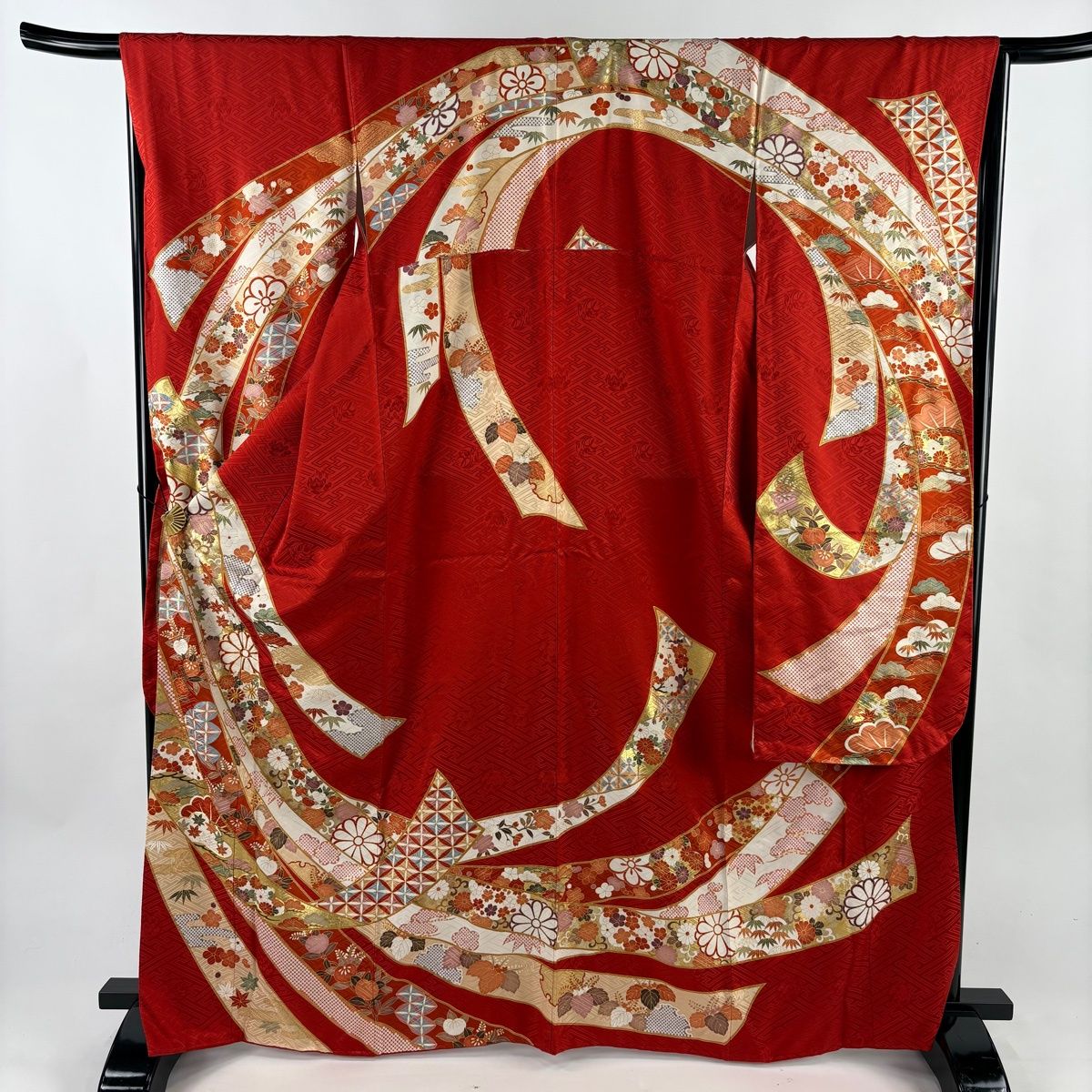 【超豪華振袖 正絹】吾妻徳穂 落款 金糸金彩桜 藤稔松 振袖 身丈167.5cm 裄丈66cm M 袷 吾妻徳穂 落款 熨斗 草花 金糸 金彩