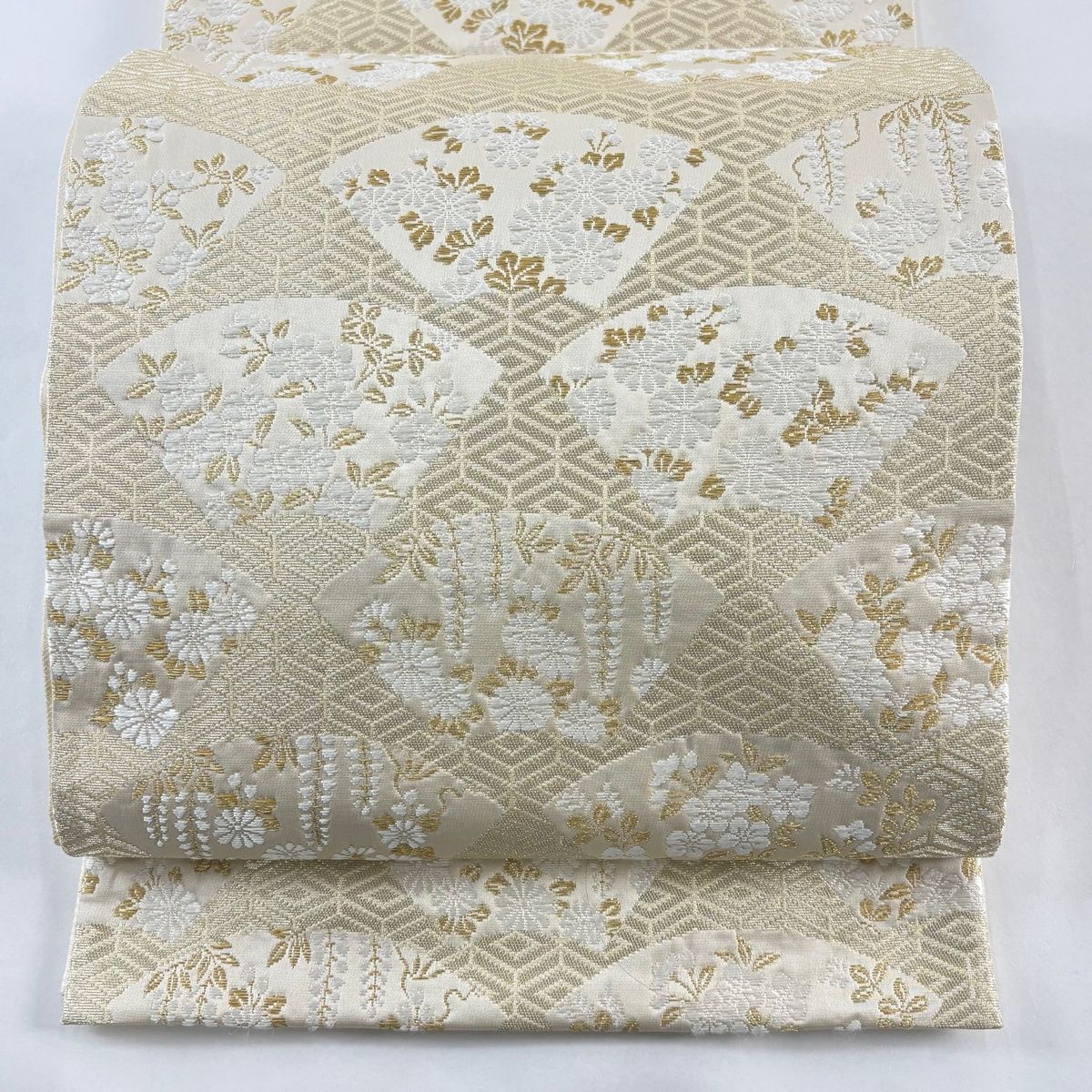 美品】 袋帯 秀品 扇面 草花 金糸 箔 ベージュ 六通 正絹 【中古