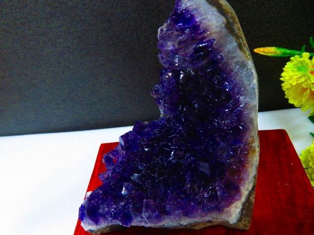 ウルグアイ産☆ 天然水晶☆絶品超濃い濃い超美しい☆アメジスト