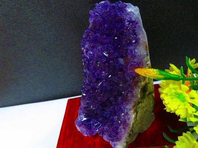 ウルグアイ産☆ 天然水晶☆絶品超濃い濃い超美しい☆アメジスト