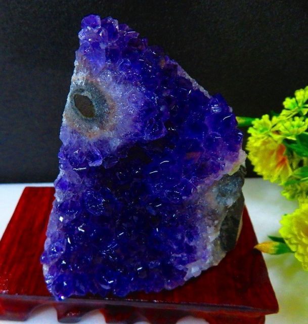 ウルグアイ産☆ 天然水晶☆絶品超濃い濃い超美しい☆アメジスト