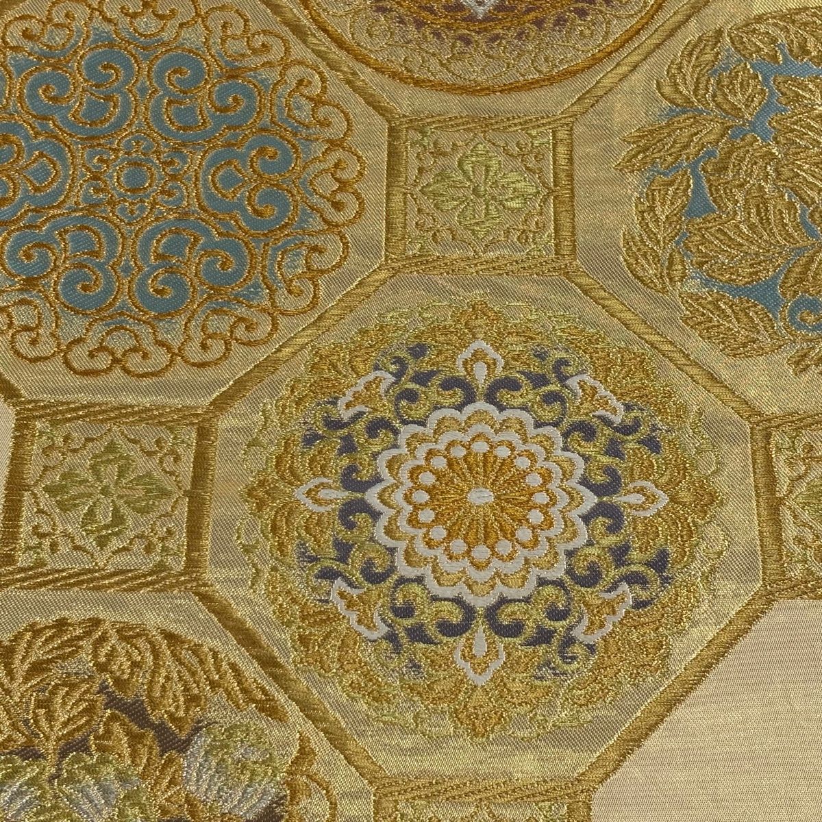 美品】 袋帯 名品 川島織物 落款 蜀江華文 花唐草 金銀糸 箔 金色 六通