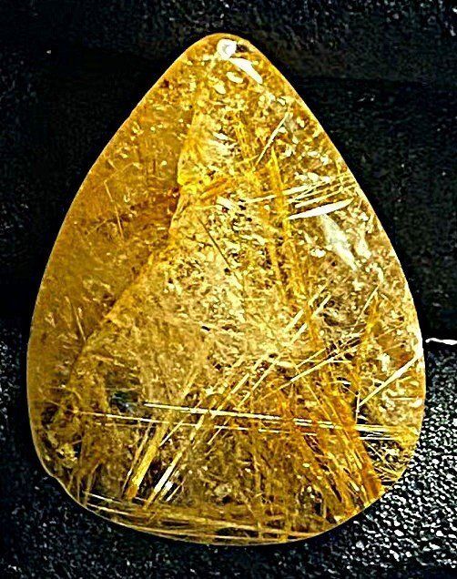 上質EU製☆ROBEAN☆定価135万円☆天然タイチンルチルクォーツ太金針