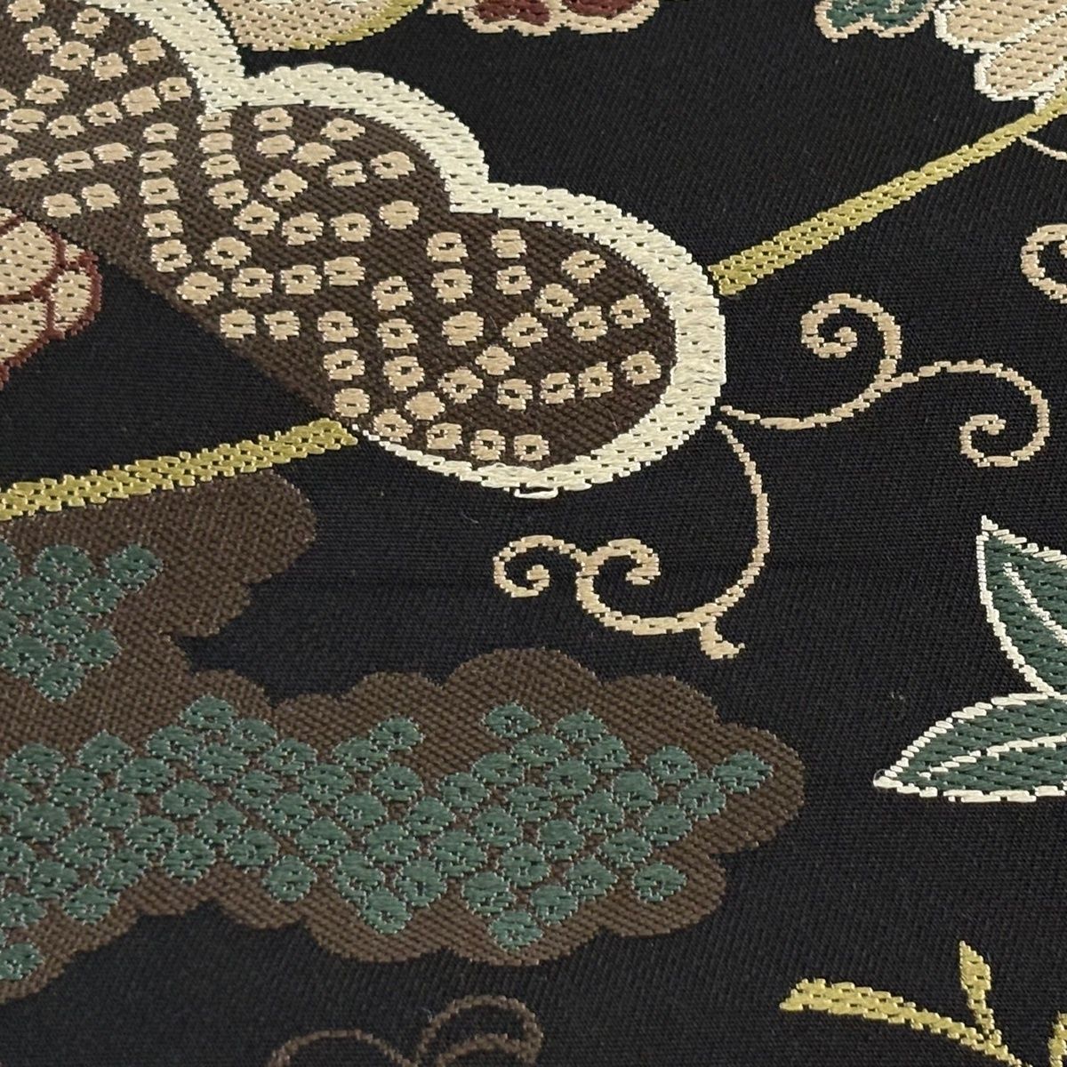 袋帯 名品 四季花模様錦 箔 黒 六通 正絹 【中古】 - メルカリ