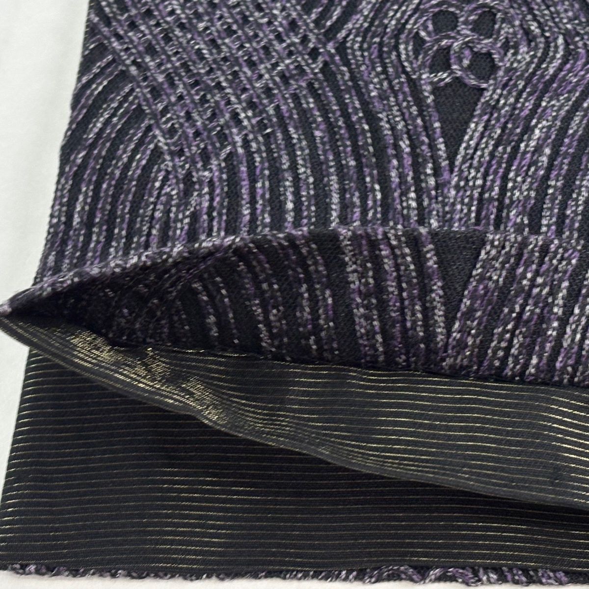 美品】 袋帯 逸品 無月 落款 幾何学模様 紫 全通 正絹 【中古】 - メルカリ