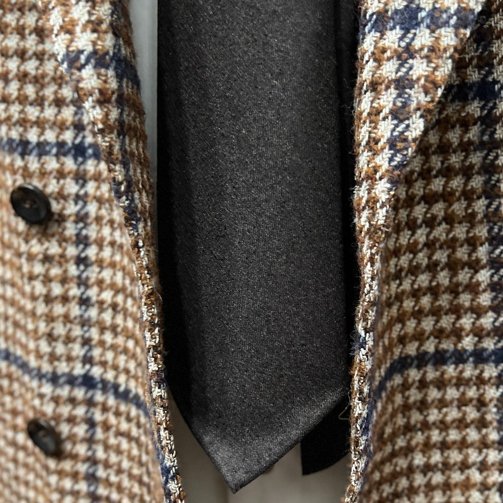 アットヴァンヌッチ　セッテピエゲ　ダークブラウン　ダイアモンド アットヴァンヌッチ セッテピエゲ ダークブラウン ダイアモンド